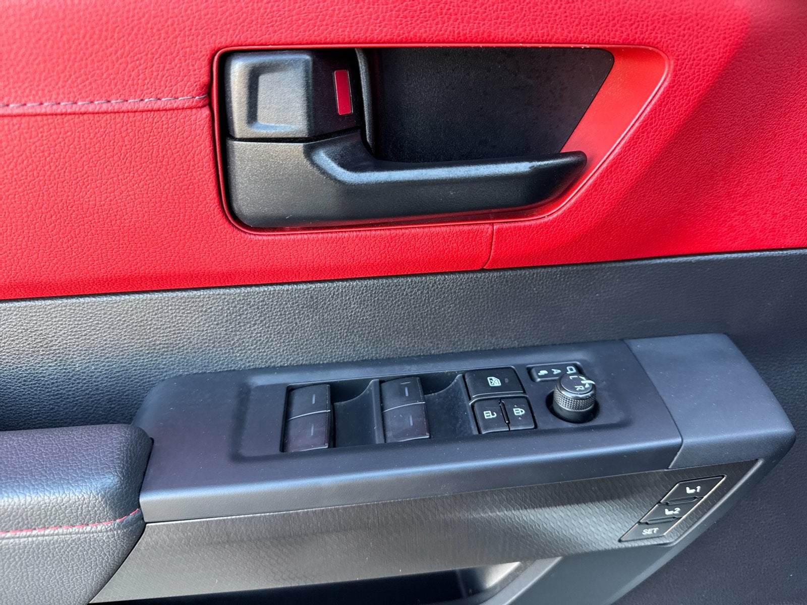 2025 Toyota Tundra i-FORCE MAX TRD Pro