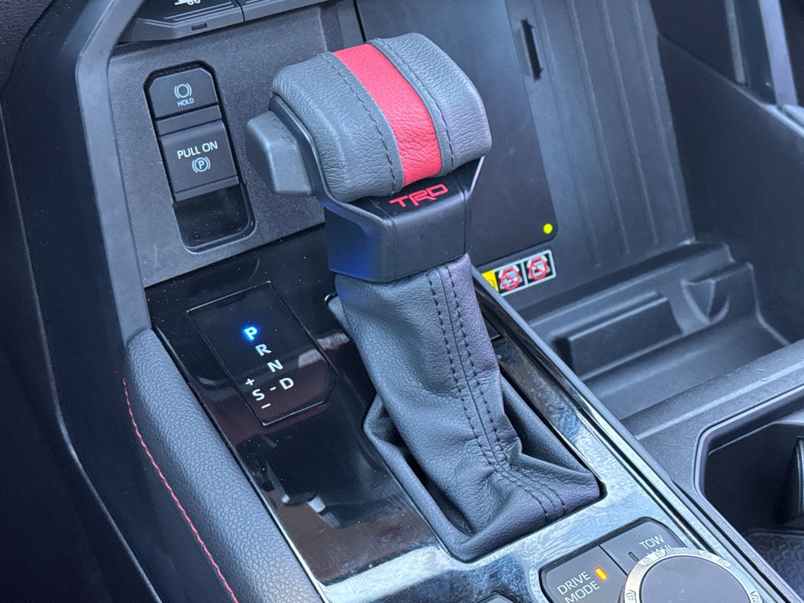 2025 Toyota Tundra i-FORCE MAX TRD Pro