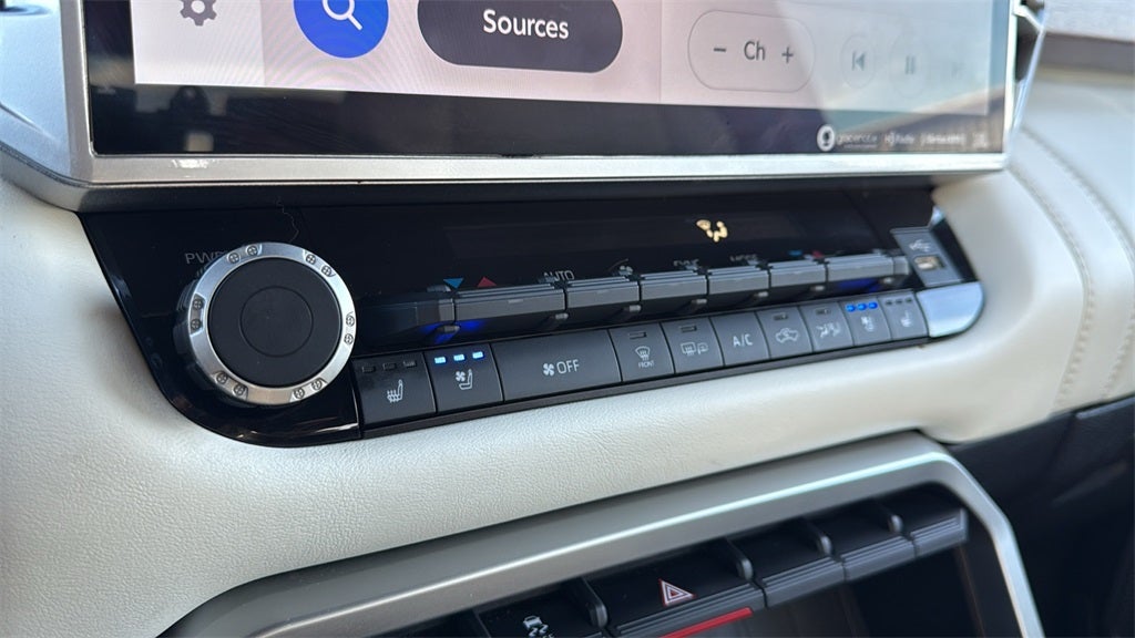 2023 Toyota TUNDRA HV 4X4 Capstone