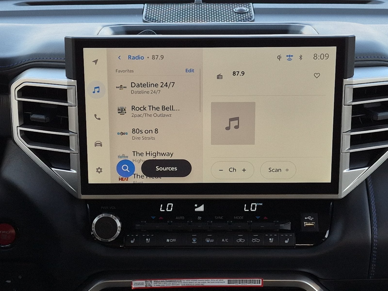 2025 Toyota Tundra Platinum