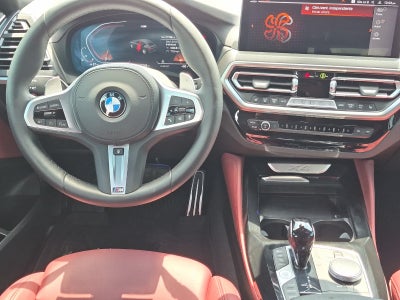 2025 BMW X4 xDrive30i