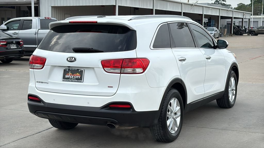 2018 Kia Sorento LX