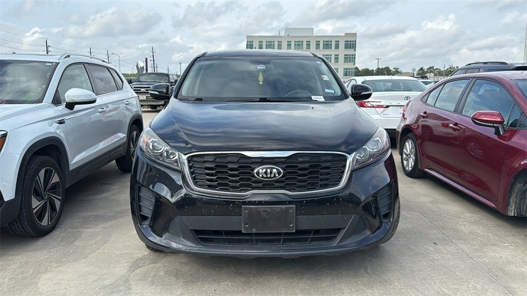 Used 2019 Kia Sorento L with VIN 5XYPG4A36KG527712 for sale in Humble, TX