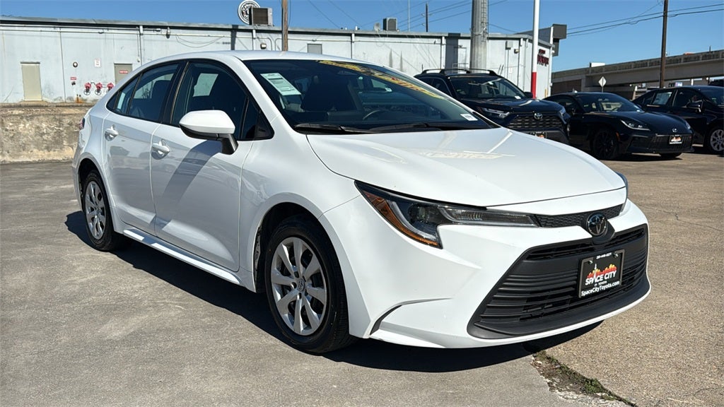 2024 Toyota COROLLA LE