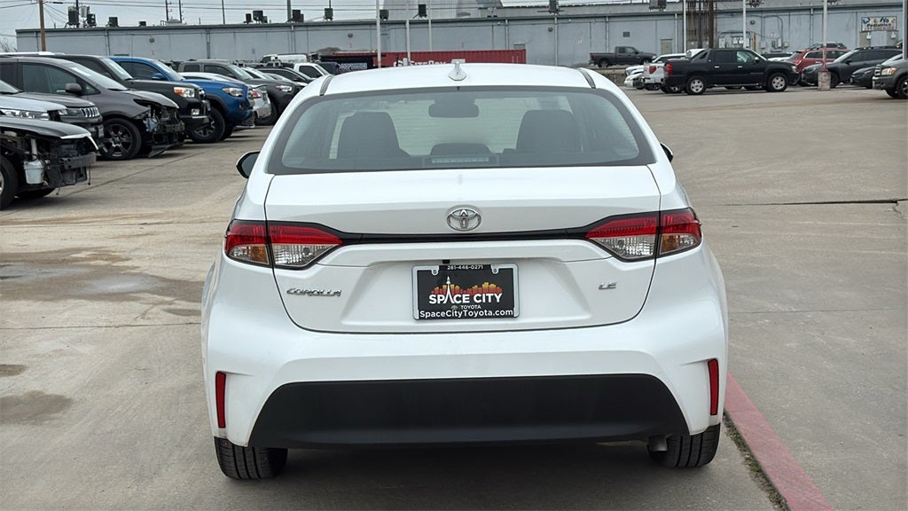2025 Toyota Corolla LE