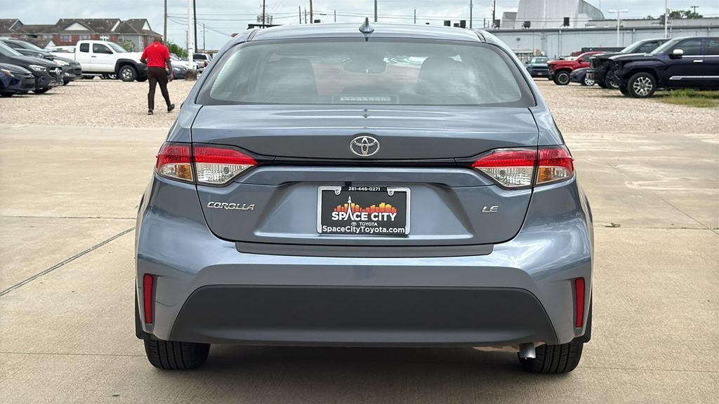2025 Toyota COROLLA LE