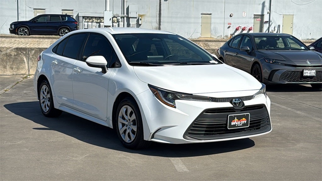 2024 Toyota COROLLA LE