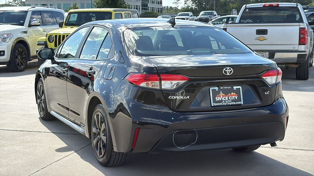 2025 Toyota COROLLA LE