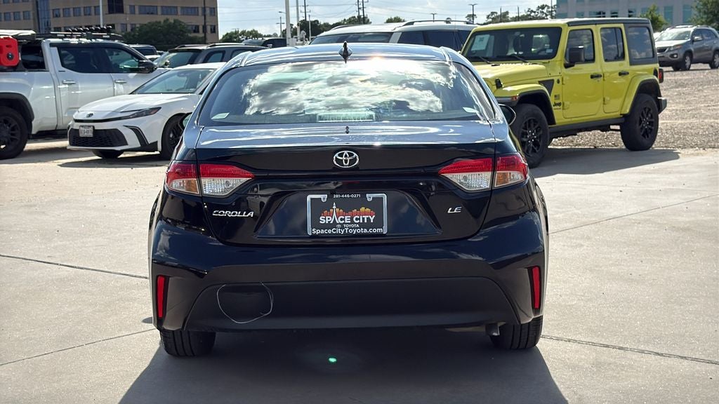 2025 Toyota COROLLA LE