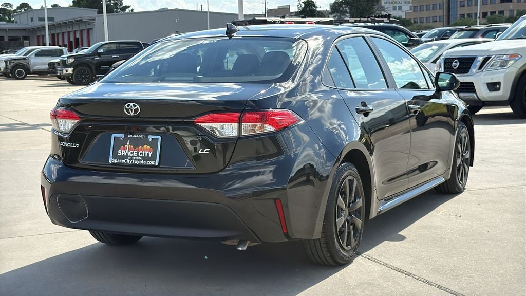 2025 Toyota COROLLA LE