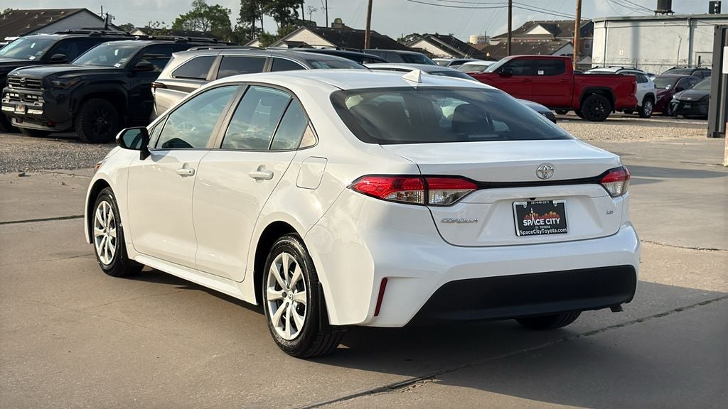 2025 Toyota COROLLA LE
