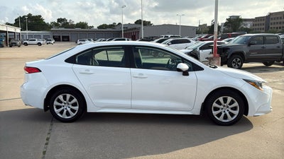 2025 Toyota COROLLA LE