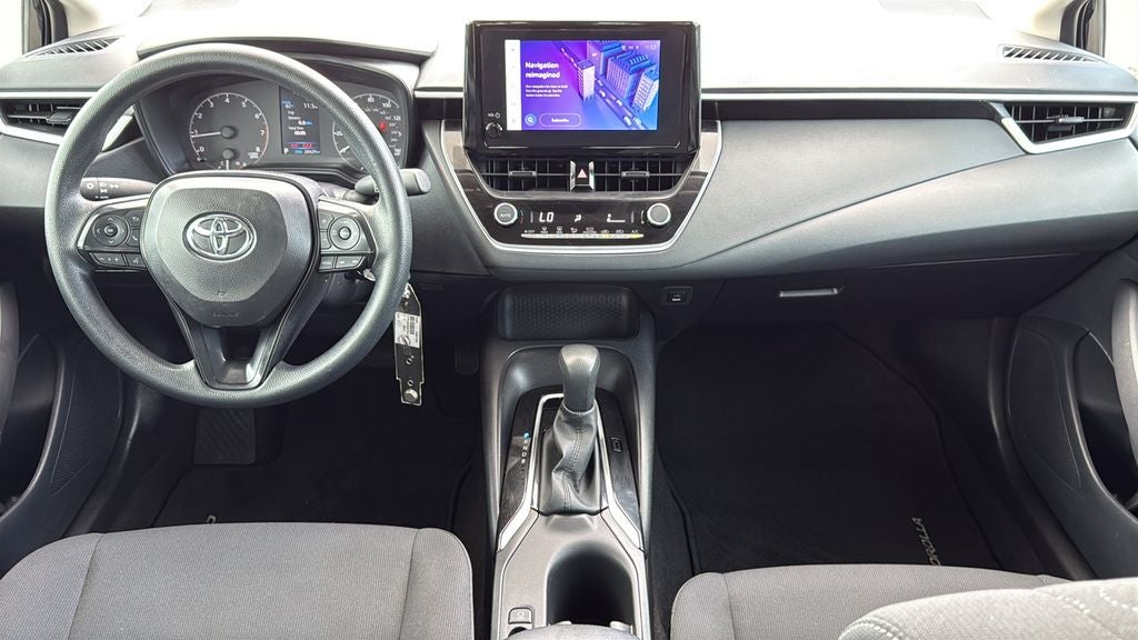 2025 Toyota COROLLA LE