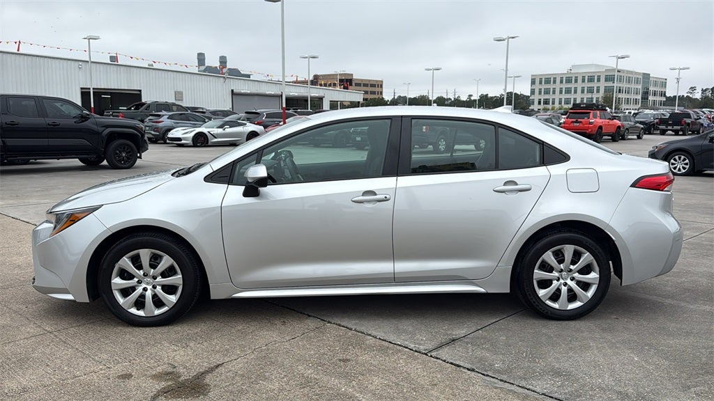 2025 Toyota COROLLA LE