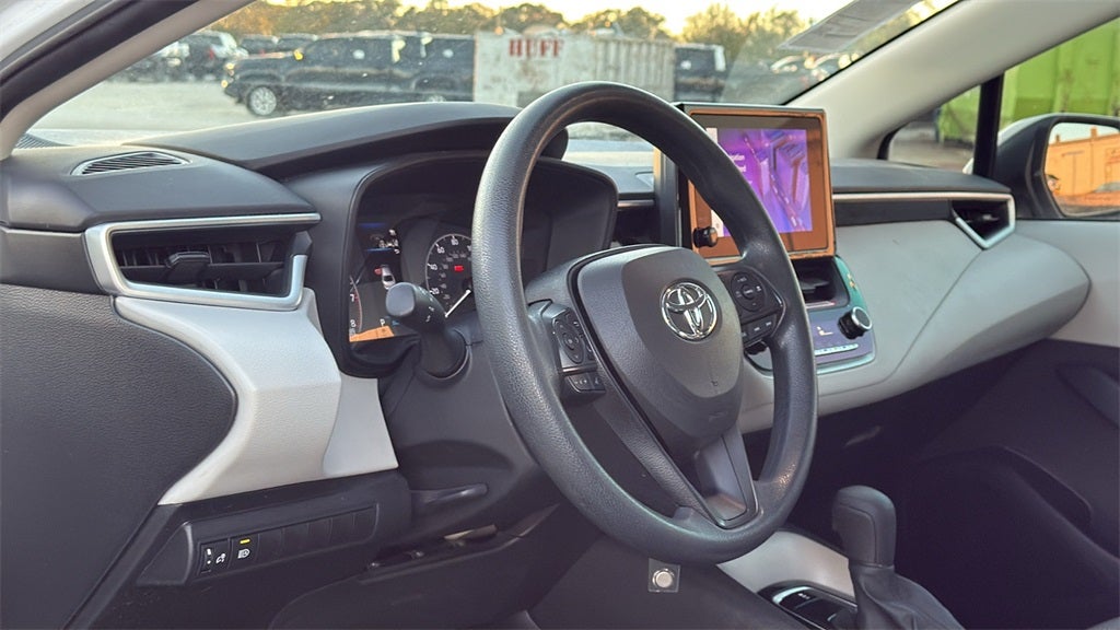 2023 Toyota COROLLA LE