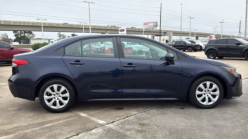 2023 Toyota COROLLA LE