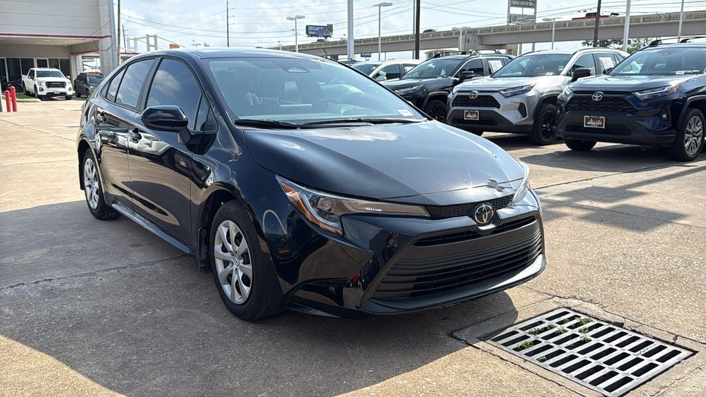 2026 Toyota COROLLA LE