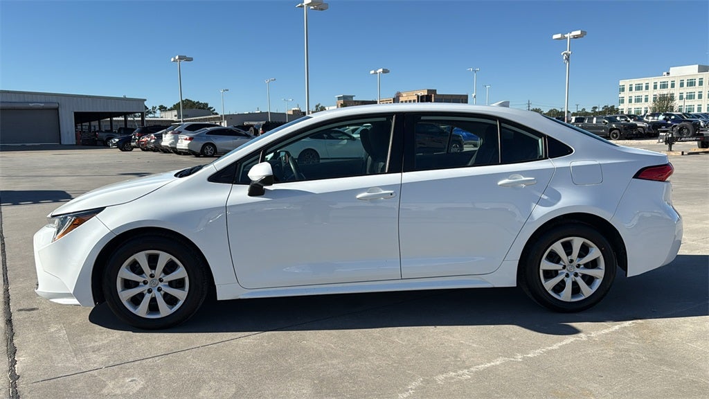 2024 Toyota COROLLA LE