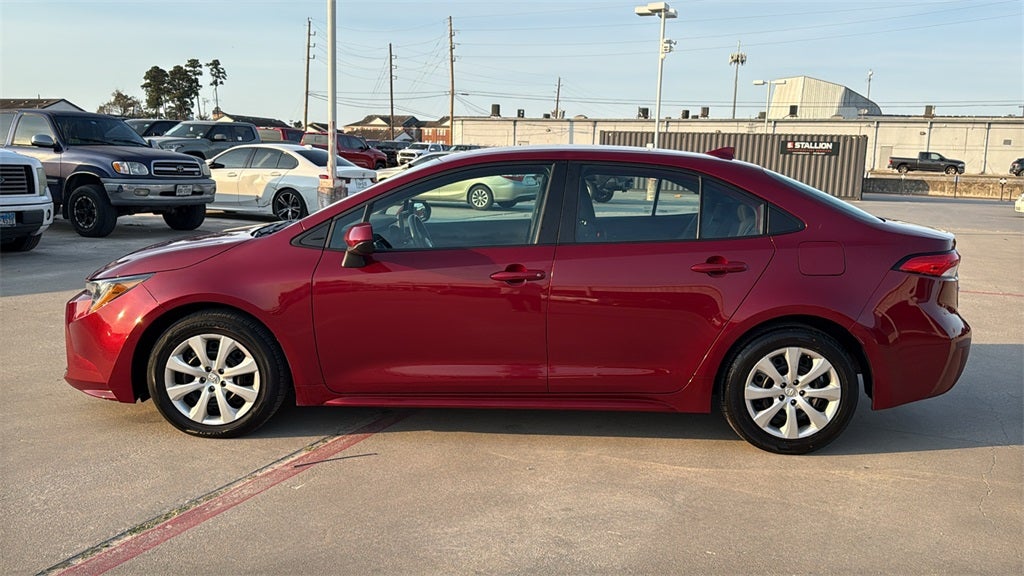 2024 Toyota COROLLA LE