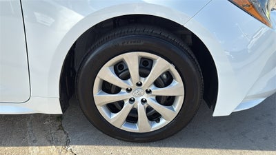 2026 Toyota COROLLA LE