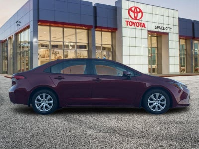 2027 Toyota Corolla LE