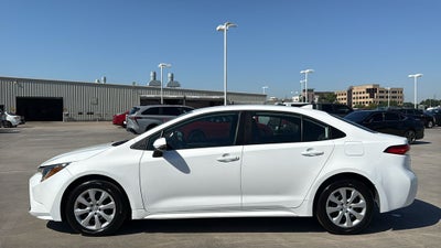2026 Toyota COROLLA LE