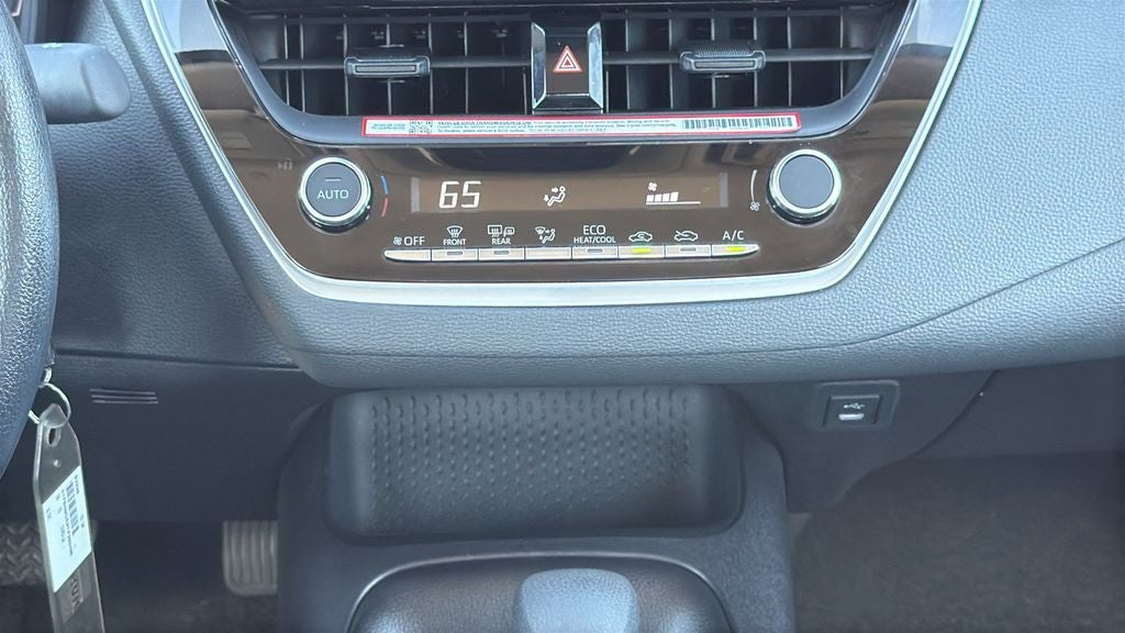 2026 Toyota COROLLA LE