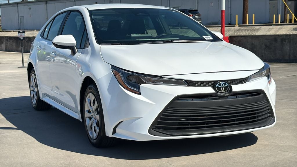2026 Toyota COROLLA LE