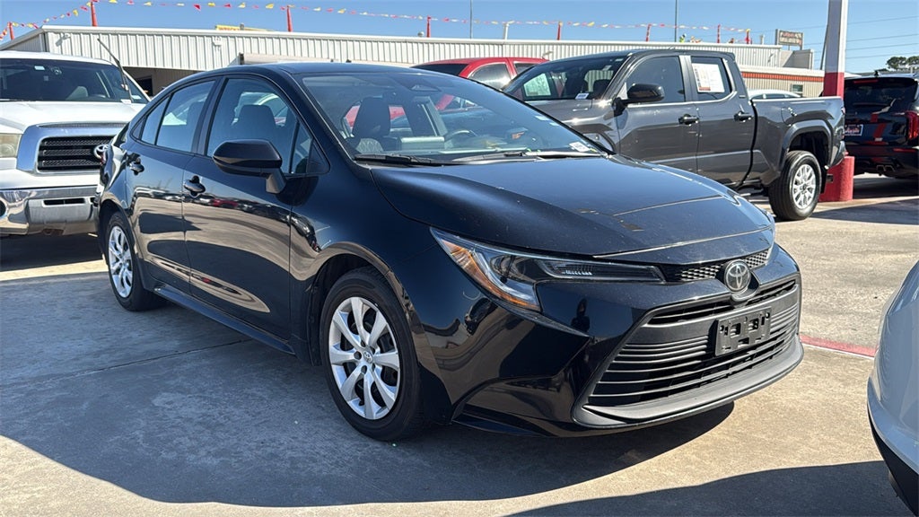 Certified 2024 Toyota Corolla LE with VIN 5YFB4MDEXRP112091 for sale in Northfield, Minnesota