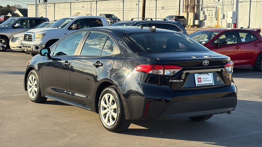 2024 Toyota COROLLA LE