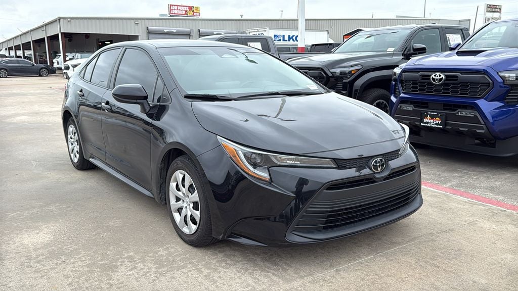 2024 Toyota COROLLA LE