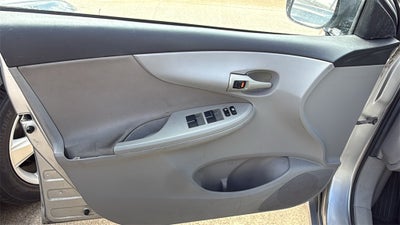 2012 Toyota COROLLA S