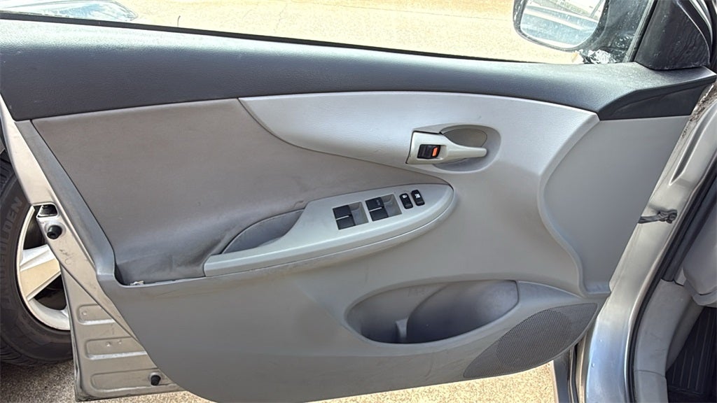 2012 Toyota COROLLA S