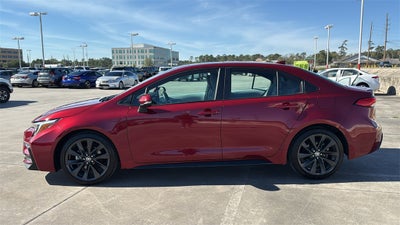 2024 Toyota COROLLA SE