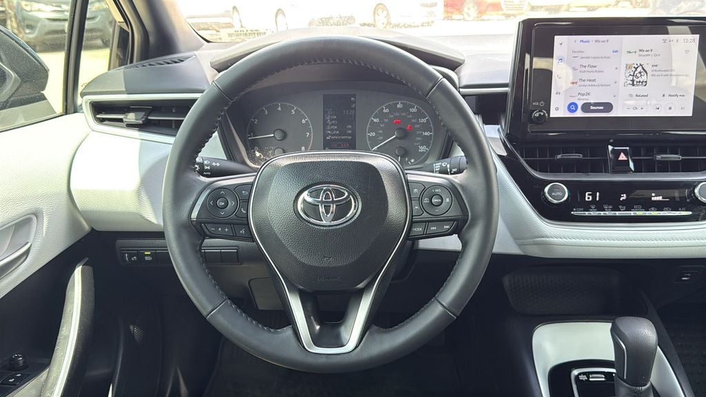 2025 Toyota COROLLA SE