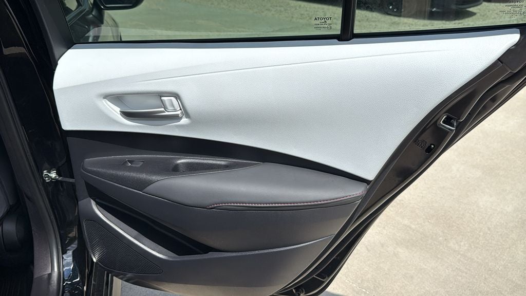 2025 Toyota COROLLA SE