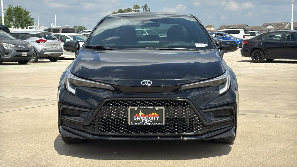 2025 Toyota COROLLA SE