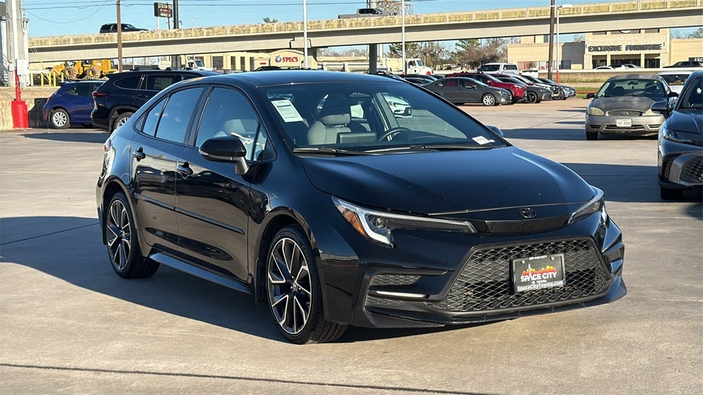 2024 Toyota COROLLA SE