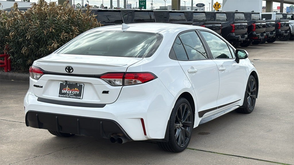 2024 Toyota COROLLA SE