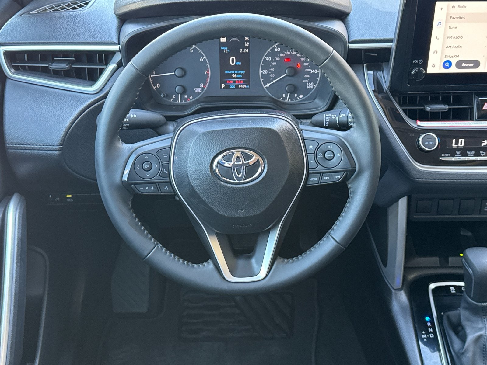2024 Toyota Corolla Cross LE