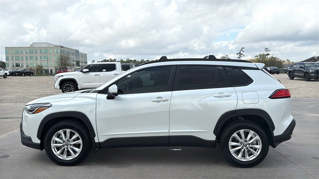 2022 Toyota Corolla Cross LE