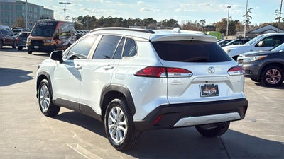 2023 Toyota Corolla Cross LE