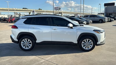 2023 Toyota Corolla Cross LE