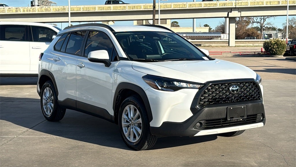 2023 Toyota Corolla Cross LE