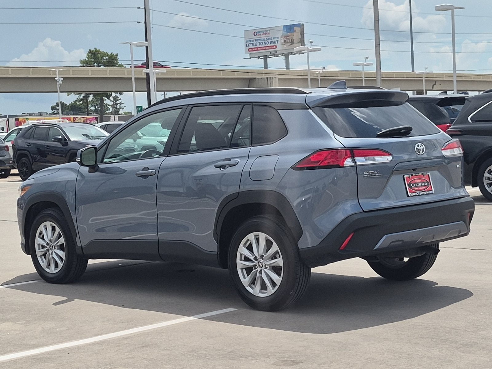 2024 Toyota Corolla Cross LE