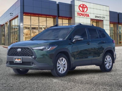 2025 Toyota Corolla Cross LE