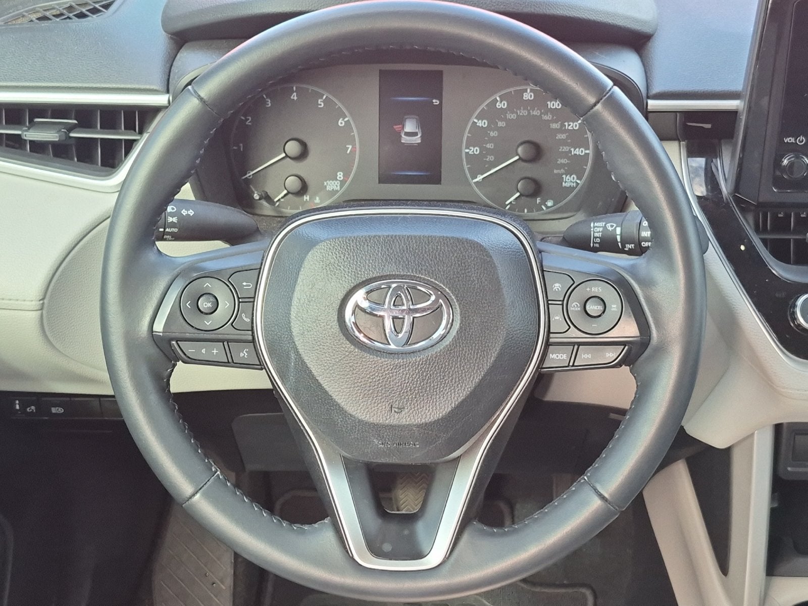 2025 Toyota Corolla Cross LE