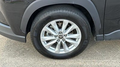 2022 Toyota Corolla Cross LE