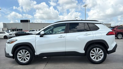2024 Toyota Corolla Cross LE