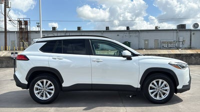 2024 Toyota Corolla Cross LE
